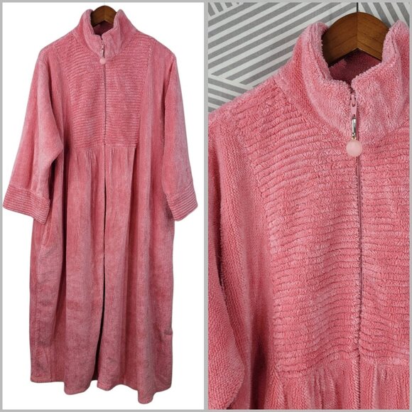 Vintage Chenille Robe House Coat Plus 1X Pockets Warm Winter Pink 1/2 Zip Long - Picture 1 of 7